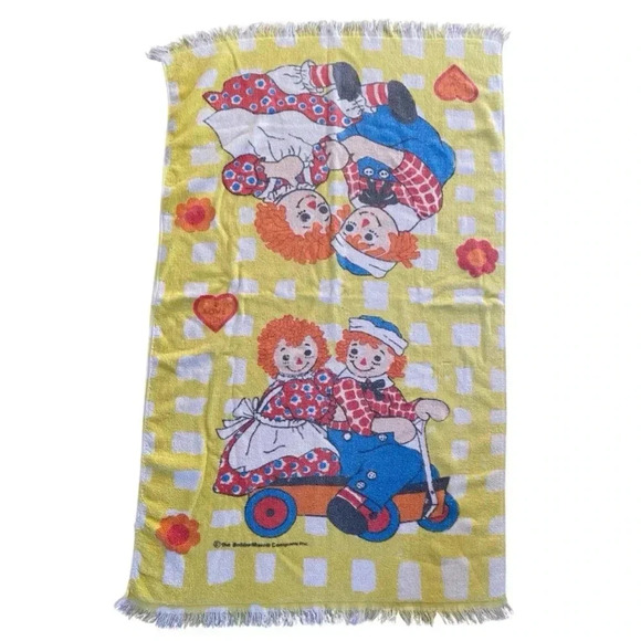 Raggedy Ann & Andy Vintage Bath Towel Wamsutta 1970s Bobbs Merril Fringe Retro - Picture 1 of 7